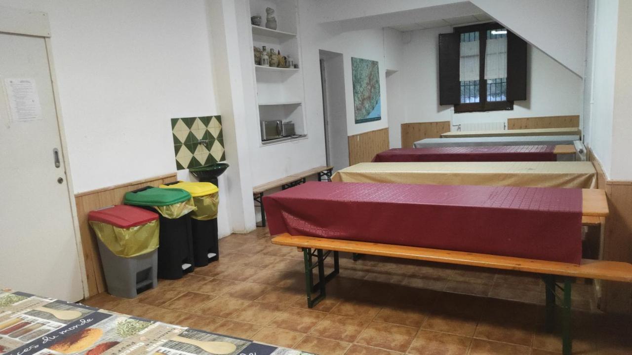 Can Rabassa Hostel Vallromanes Εξωτερικό φωτογραφία
